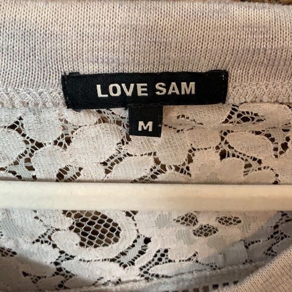 Love Sam ruffled women’s top - Picture 3 of 4